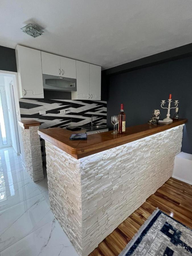 Apartman Glorija Котор Екстер'єр фото