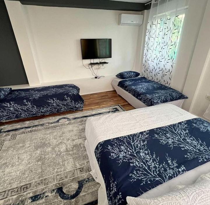 Apartman Glorija Котор Екстер'єр фото